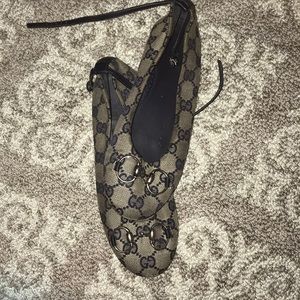 Kids Gucci shoes ☺️